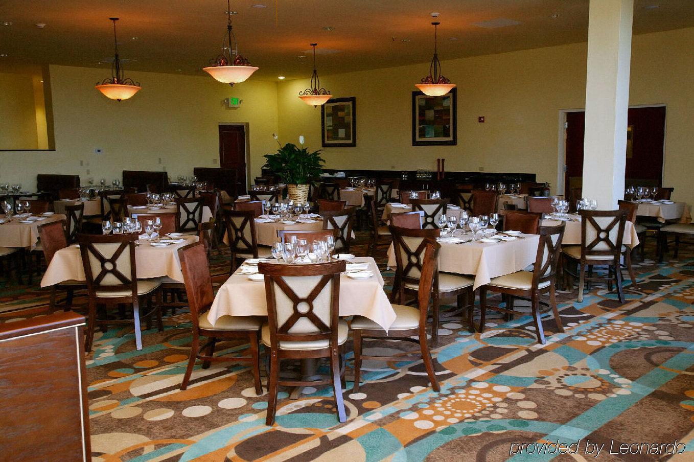 Holiday Inn Hotel & Suites Beaufort At Highway 21 By Ihg Restaurant foto